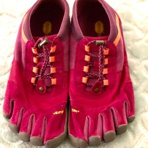 Vibram five fingers trek ascent LR
